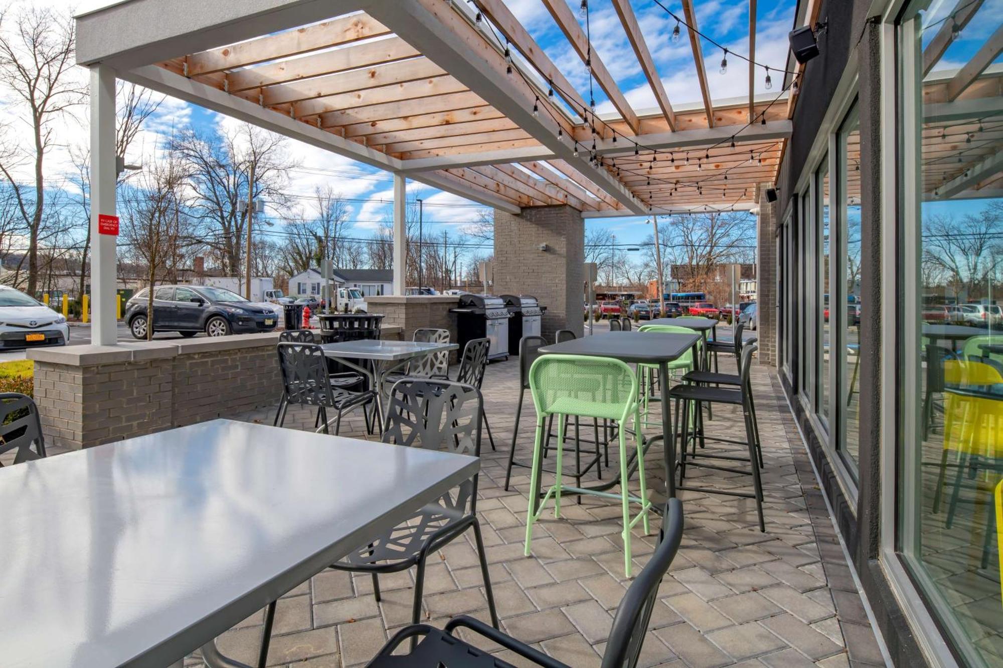 Home2 Suites By Hilton Wayne, Nj Exteriör bild