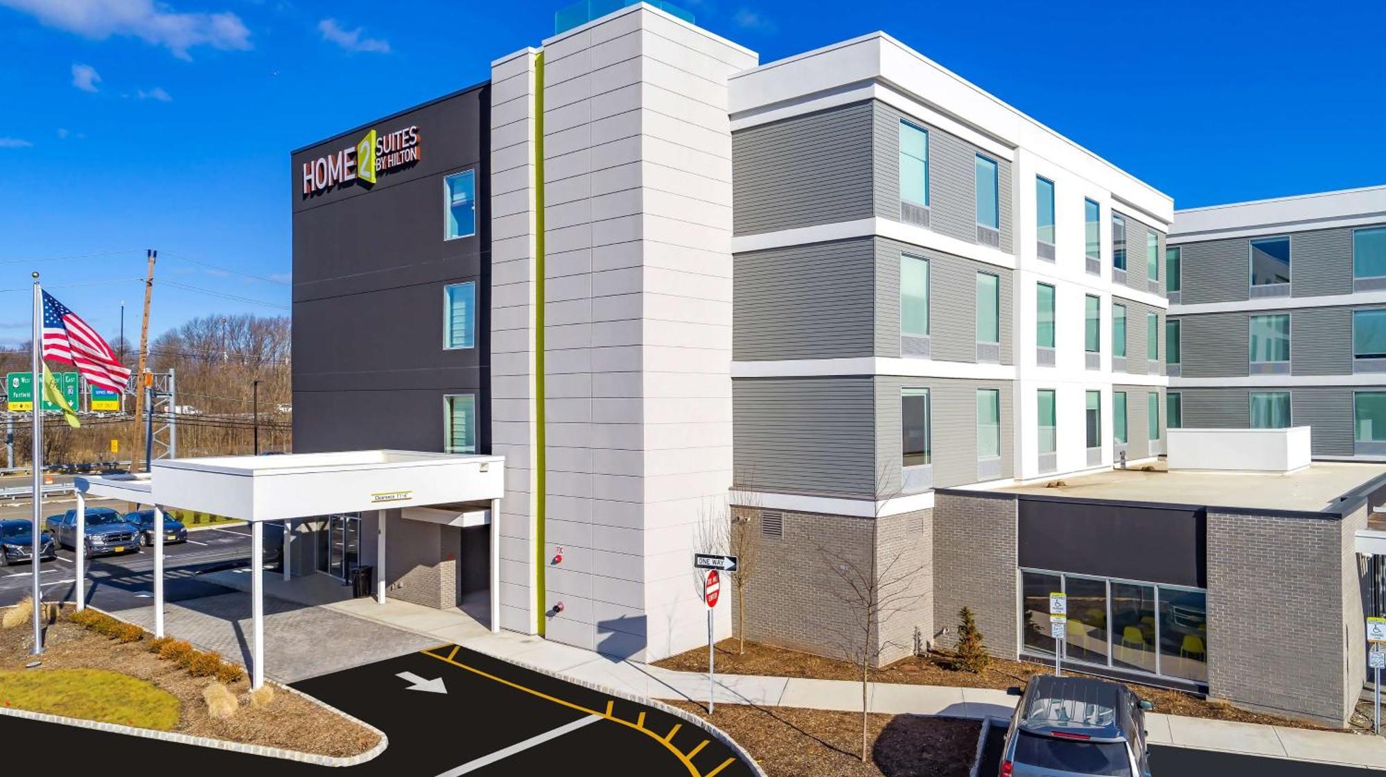 Home2 Suites By Hilton Wayne, Nj Exteriör bild
